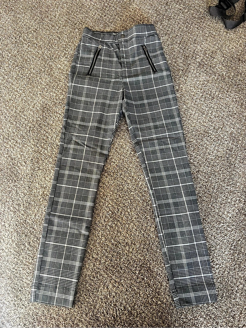 Hollister Ultra High-Rise Plaid Pants Plaid Skinny Pants Gray & White XS